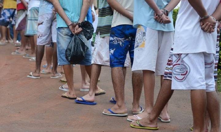 CCJ retoma nesta terça debate sobre redução da maioridade penal