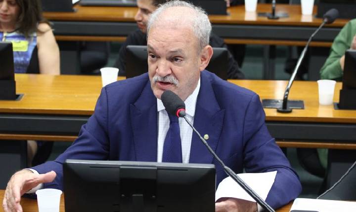 Comissão aprova diretrizes para fortalecer a inclusão escolar no país