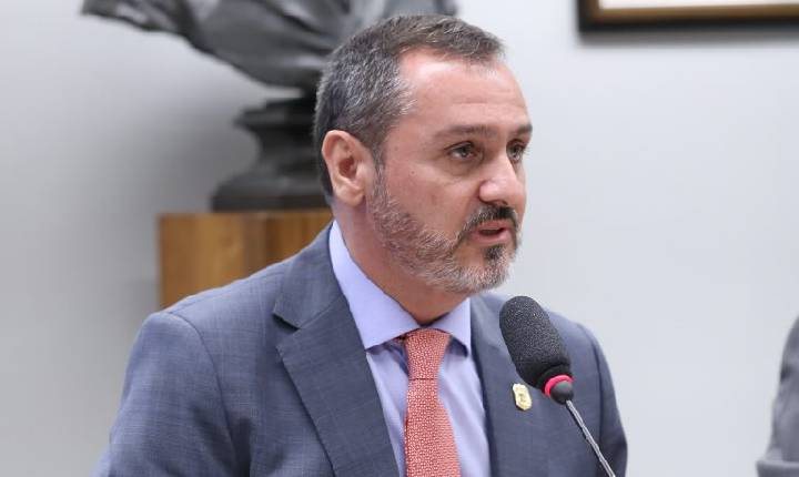 Comissão ouve diretor da Polícia Federal sobre cooperação internacional e caso Ramagem