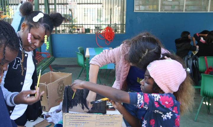 Evocar raízes culturais dos alunos transforma a aula, diz pesquisador