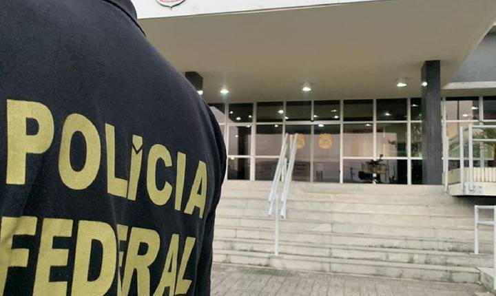 PF faz operação contra desvios na Universidade Federal Fluminense