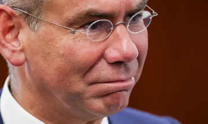 Troca de advogado de Vorcaro sinaliza possível delação premiada 