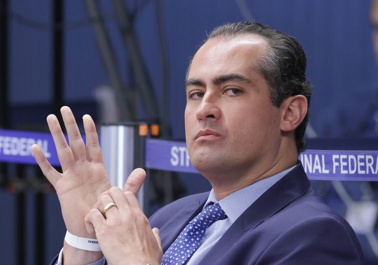 Defesa de ex-assessor de Bolsonaro nega monitoramento ilegal de Moraes